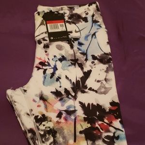 Nike ✔️ Tights ' The Nike One Tight Fit